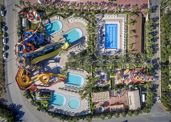 Royal Dragon Resort 5*