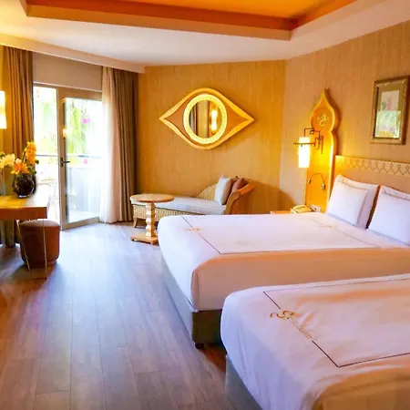 Ośrodek wypoczynkowy Royal Dragon Side