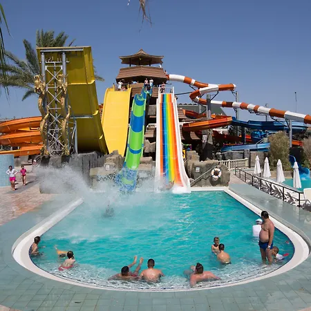 度假村 御龙大酒店