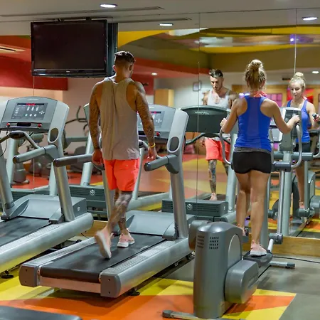 御龙大酒店 度假村 锡德