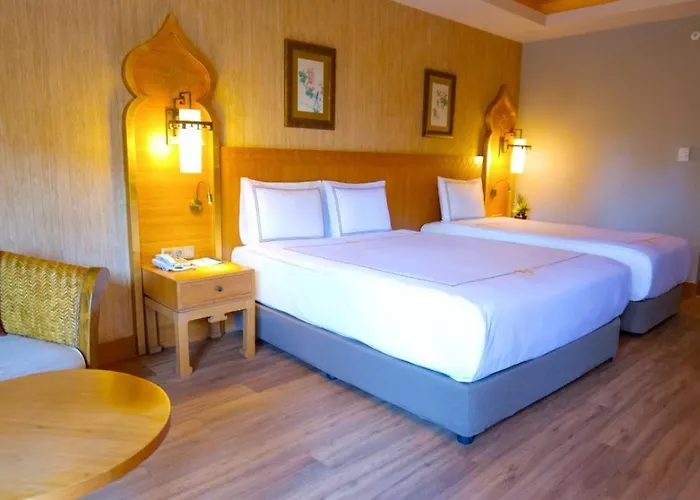 Resort Royal Dragon Side