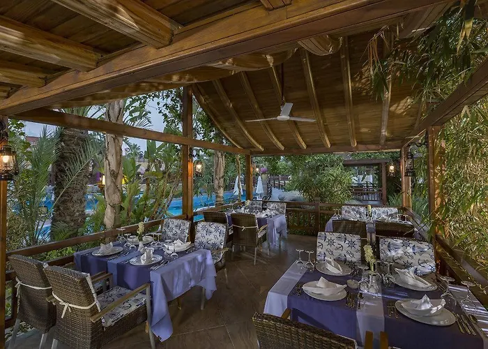 Royal Dragon 5* Side