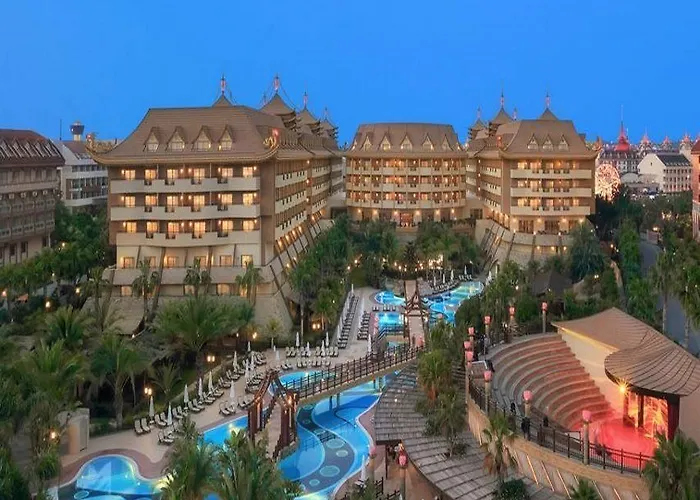 Royal Dragon Resort Side