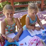 Курортний комплекс Royal Dragon 5*