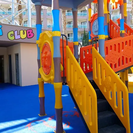 Rezort Royal Dragon 5*