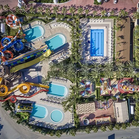 Royal Dragon Rezort 5*